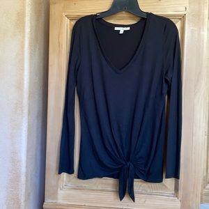 NWOT EXPRESS LONG SLEEVE V NECK TIE FRONT DETAIL